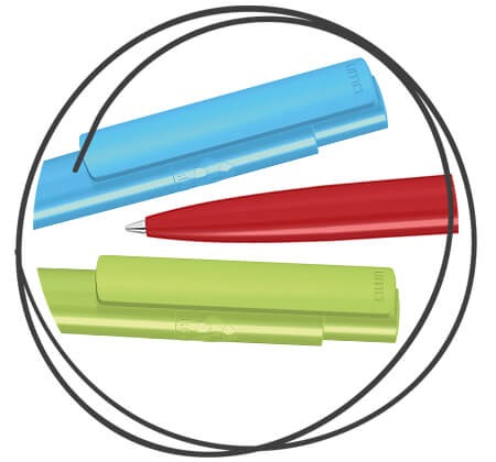 Nahaufnahme uma recycled pet pen pro blau rot grün Clip und Spitze
